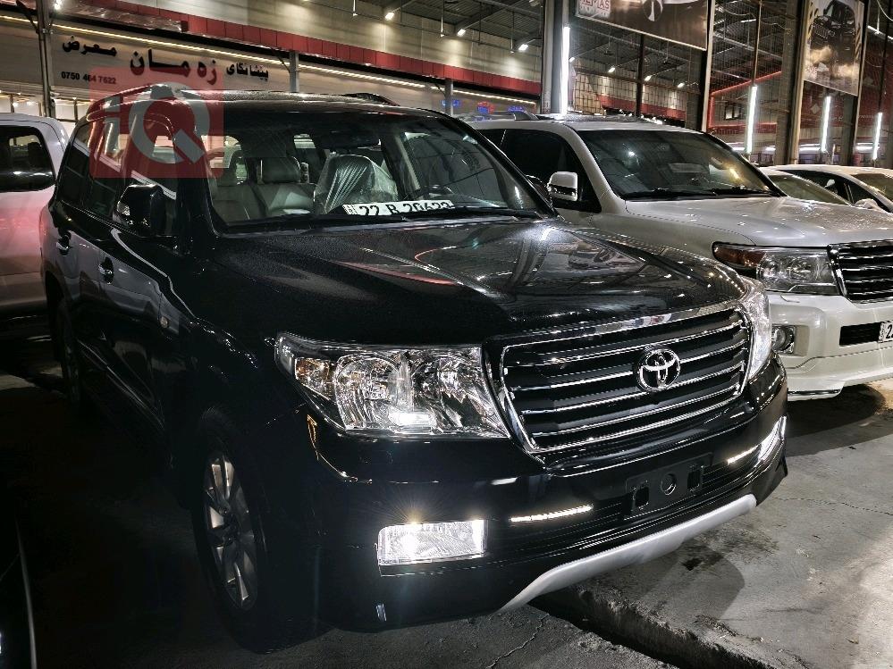 تويوتا لاندكروزر